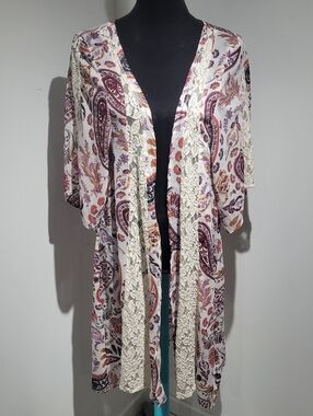 American Eagle Women's Paisley Print Lace Trim Boho Kimono Medium Cream Multi